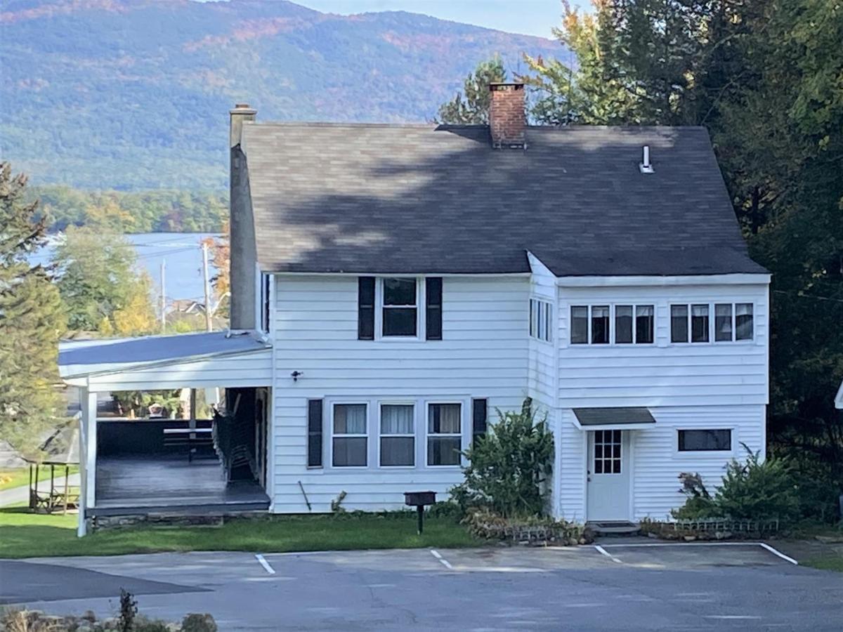 Hill View Motel&Cottages Lake George Buitenkant foto