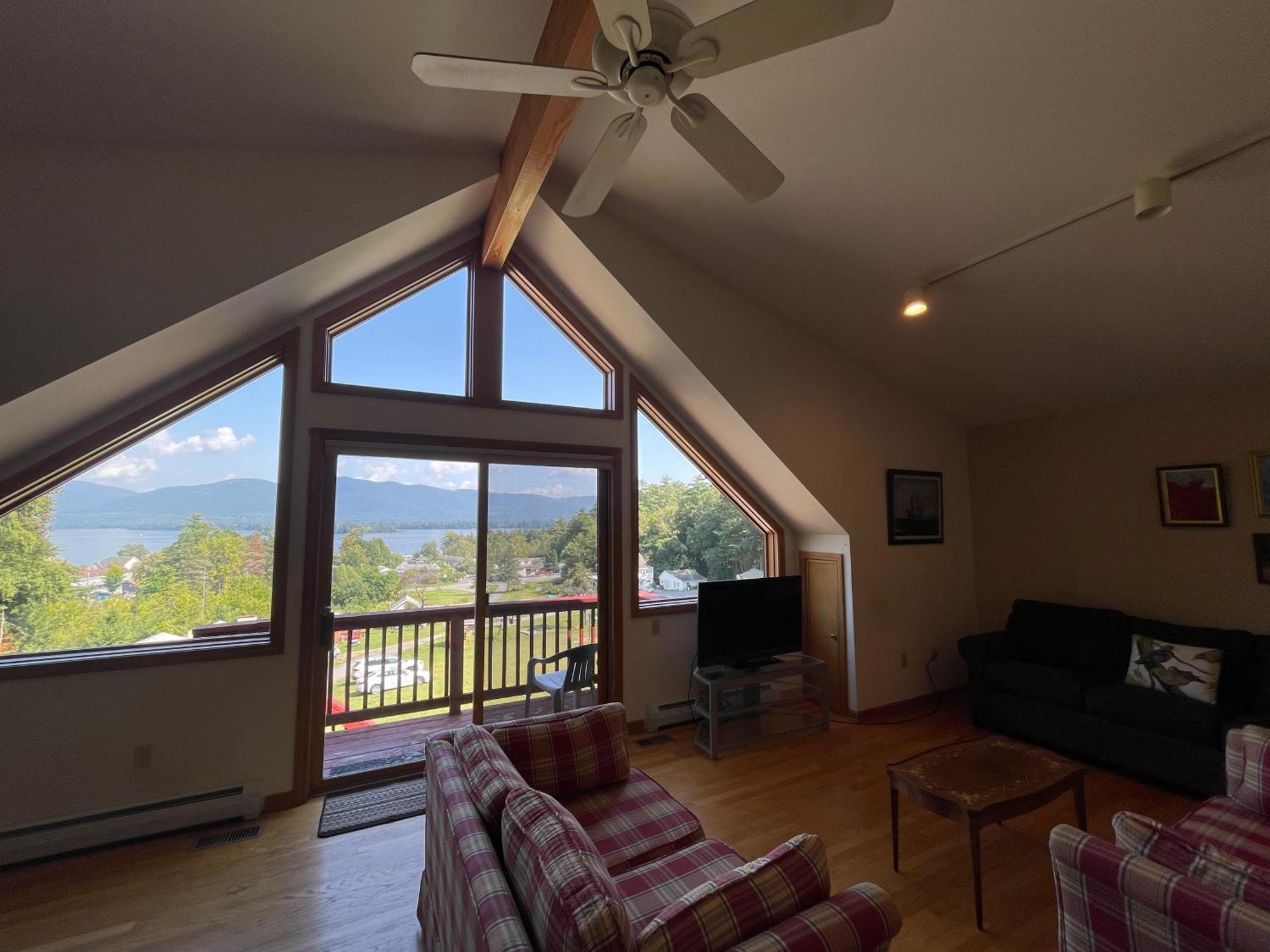Hill View Motel&Cottages Lake George Buitenkant foto