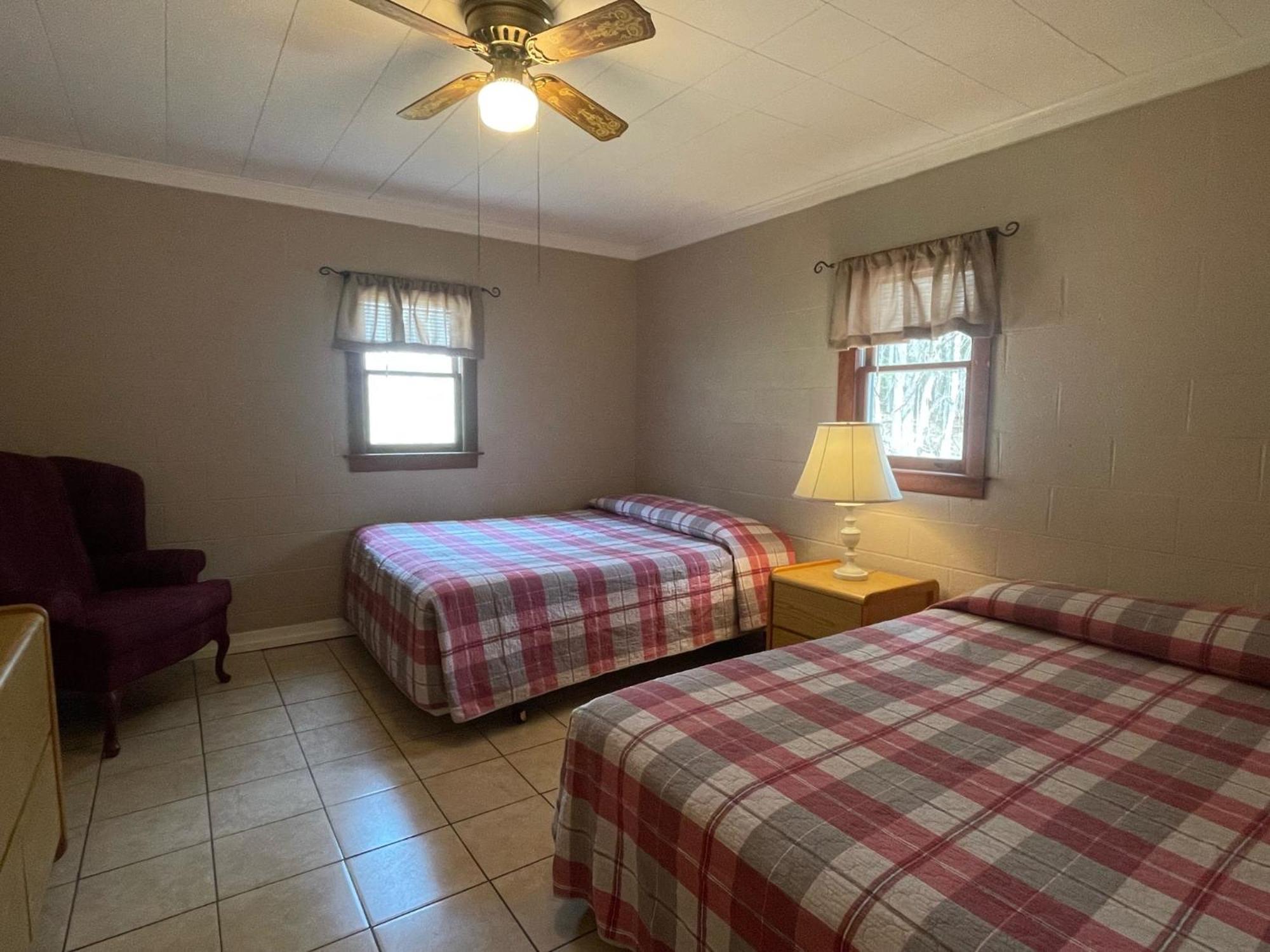 Hill View Motel&Cottages Lake George Kamer foto